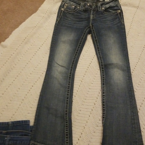 New size 26 Miss Me - Picture 4 of 7